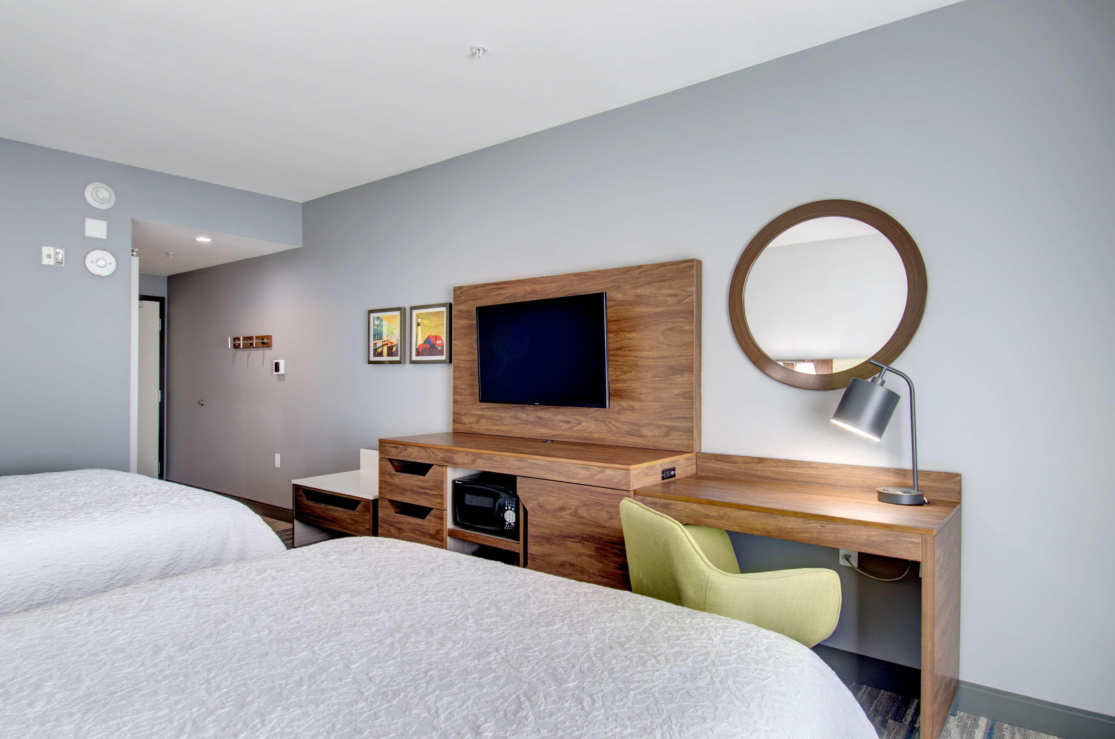 Hampton Inn & Suites Portland West Exteriér fotografie