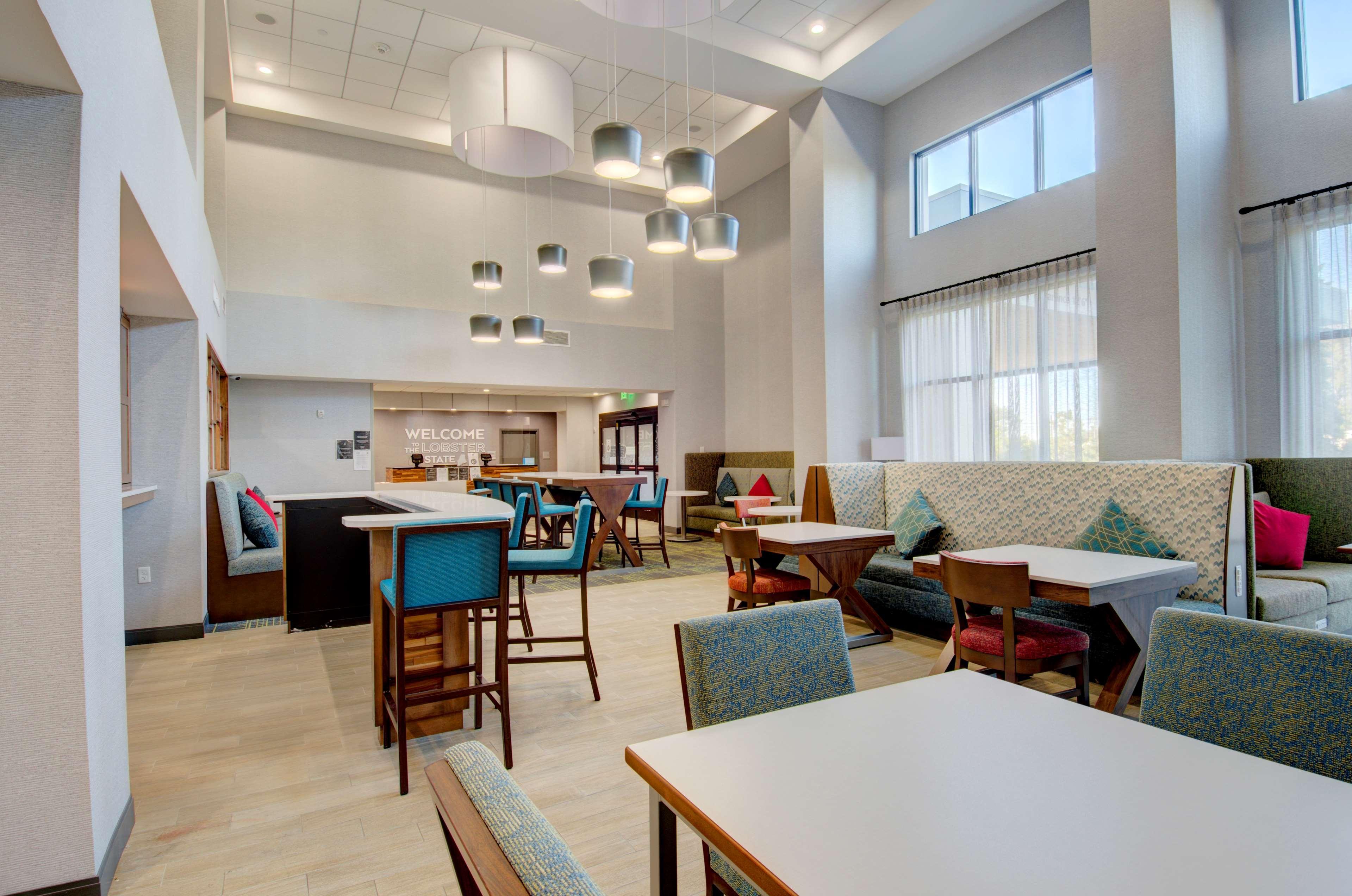 Hampton Inn & Suites Portland West Exteriér fotografie
