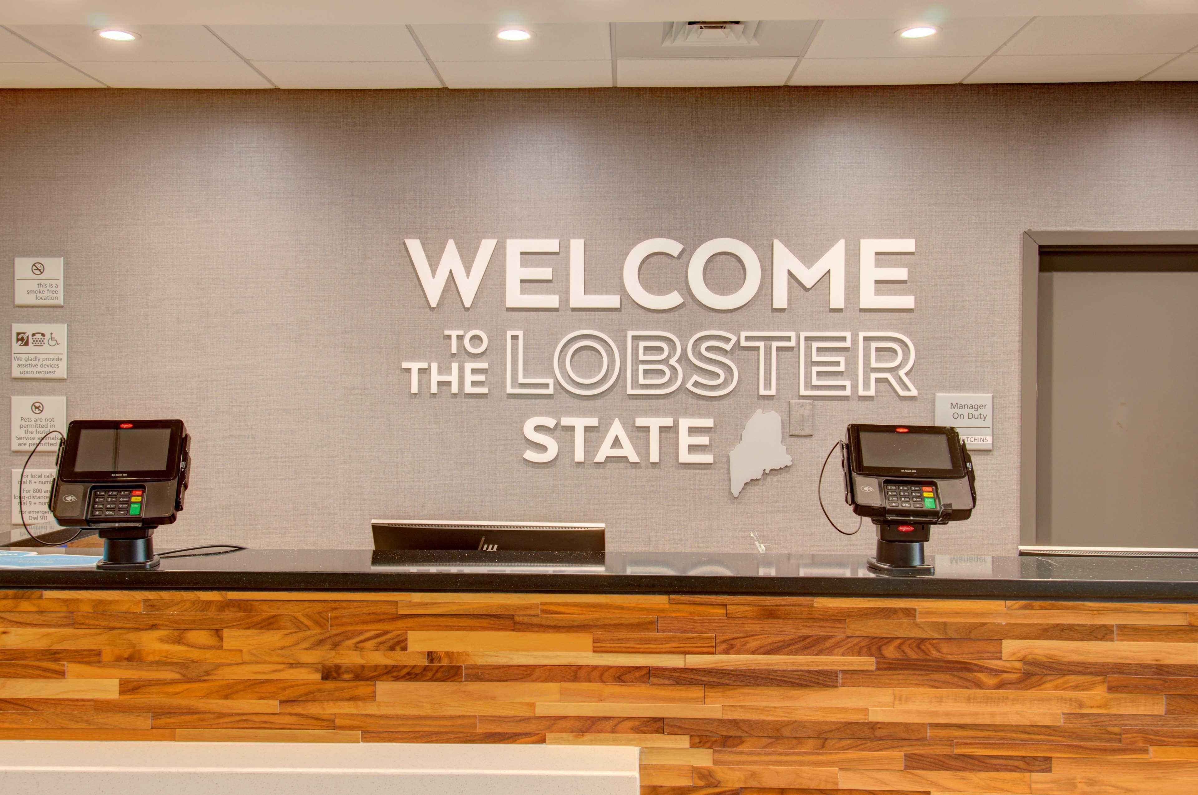 Hampton Inn & Suites Portland West Exteriér fotografie