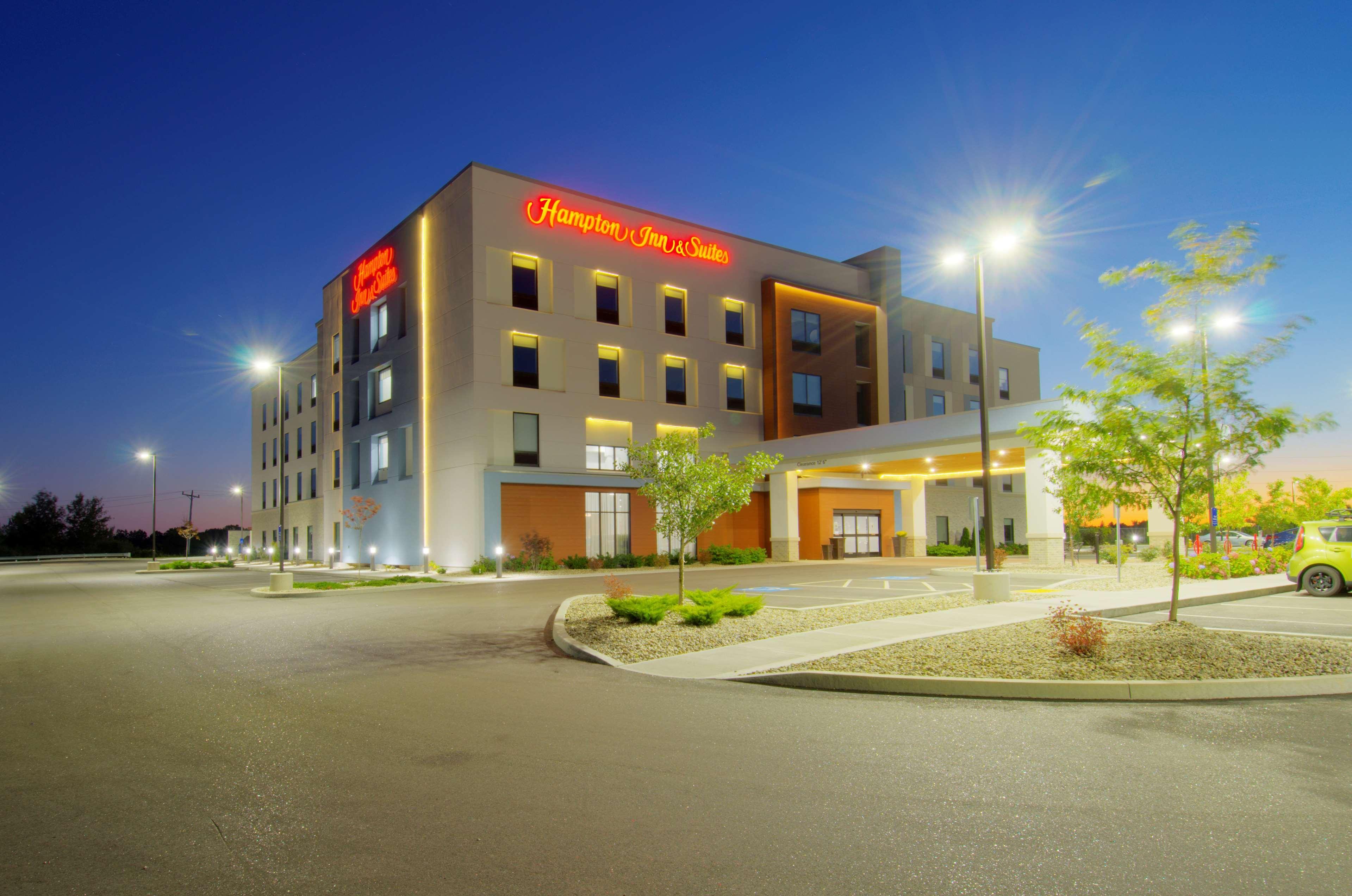 Hampton Inn & Suites Portland West Exteriér fotografie