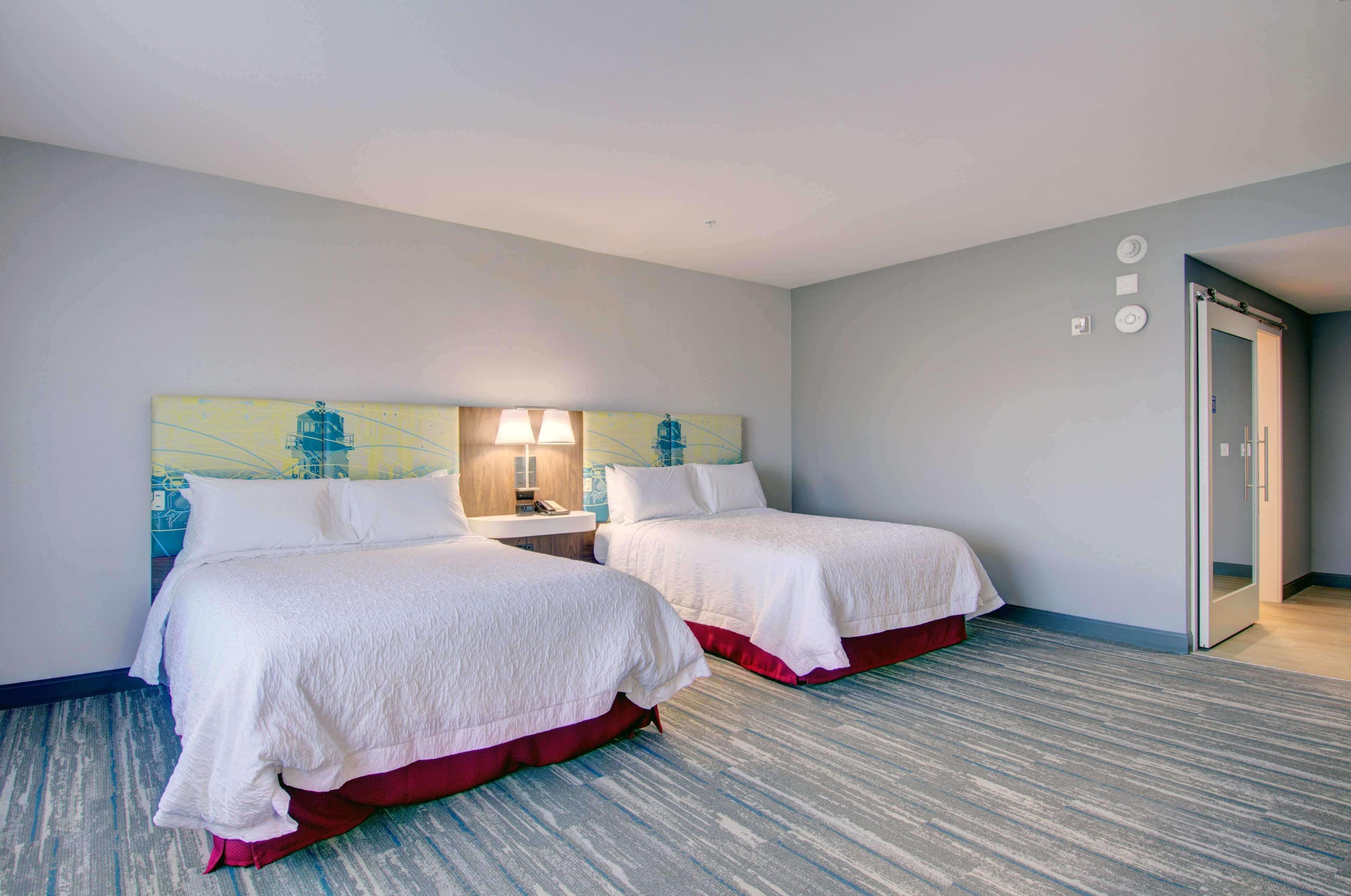 Hampton Inn & Suites Portland West Exteriér fotografie